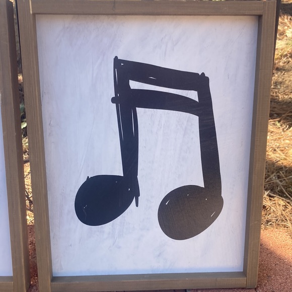Music note hanging pictures - Picture 3 of 4
